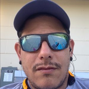 Meet your Posher, Newman